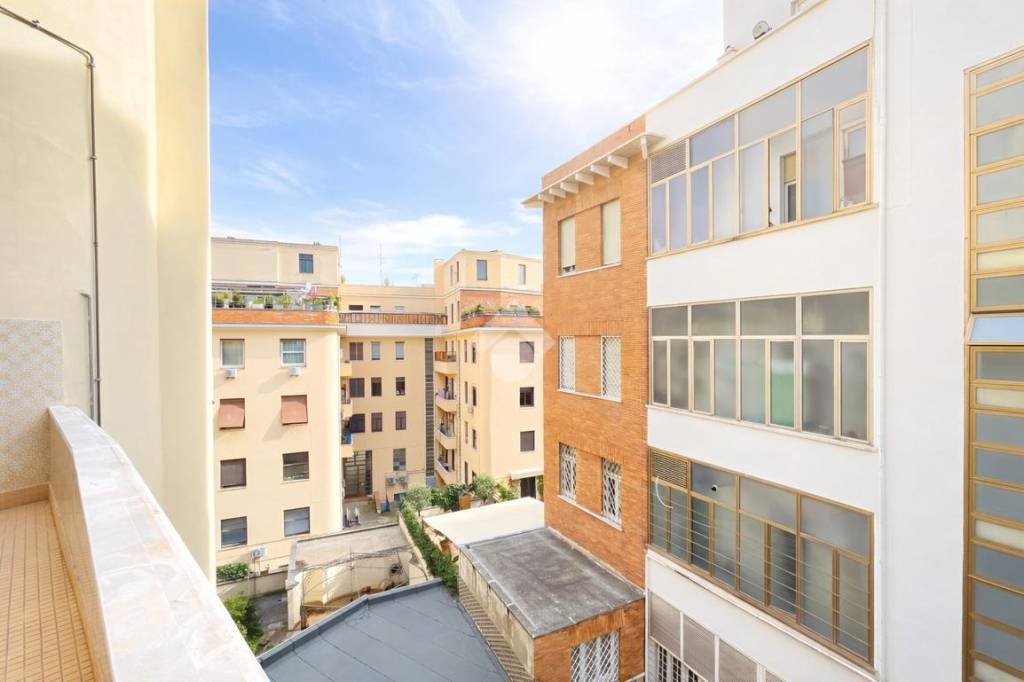appartamento in vendita a Roma in zona Trieste