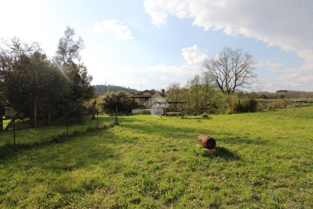 casa indipendente in vendita a Roma in zona Labaro