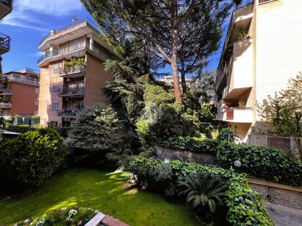 appartamento in vendita a Roma in zona Gianicolense