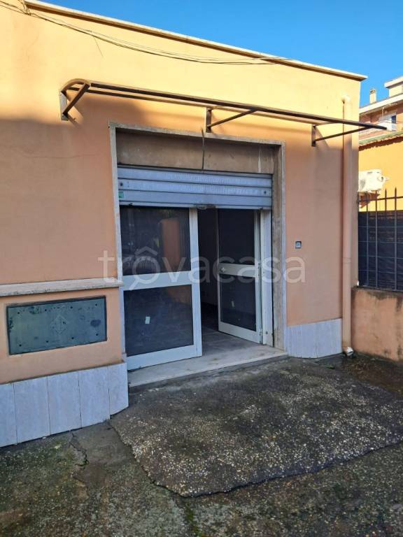 negozio in vendita a Roma