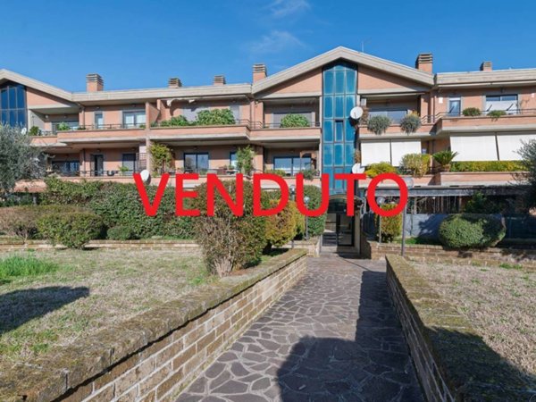 appartamento in vendita a Roma in zona Olgiata
