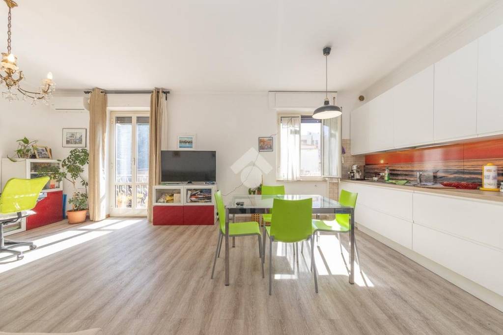 appartamento in vendita a Roma in zona Trastevere