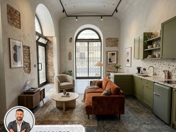 appartamento in vendita a Roma in zona Rione Monti/Campitelli