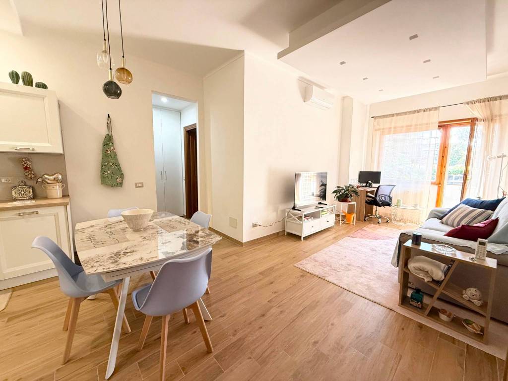 appartamento in vendita a Roma in zona Torrino