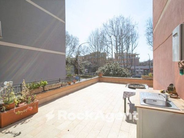 appartamento in vendita a Roma in zona Gianicolense