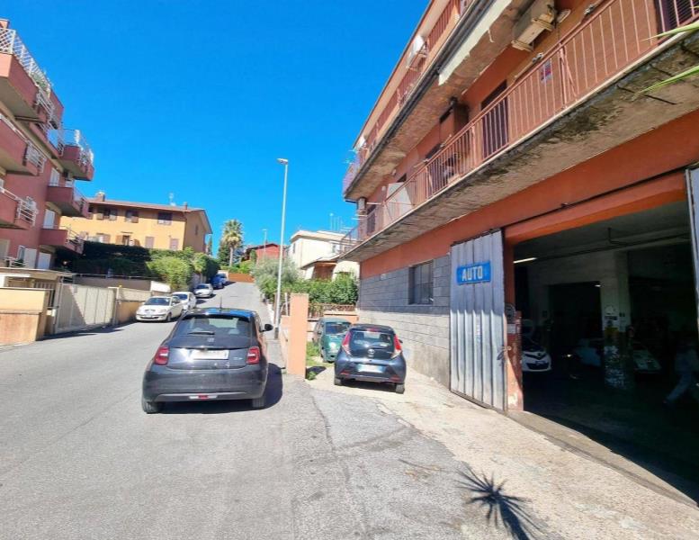 negozio in vendita a Roma
