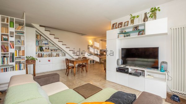 appartamento in vendita a Roma in zona Castel di Leva