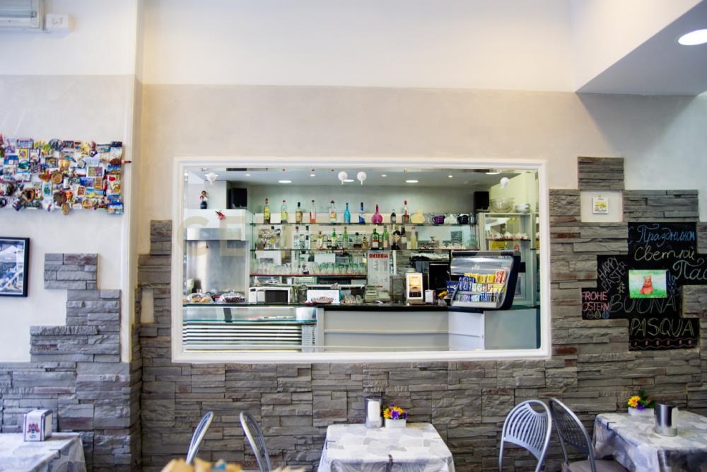 negozio in vendita a Roma in zona Trieste