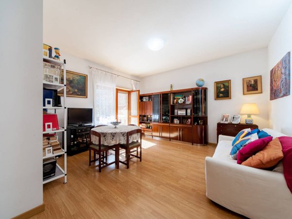 appartamento in vendita a Roma in zona Ostia