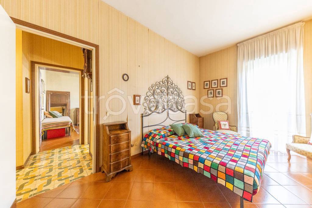 appartamento in vendita a Roma in zona Axa