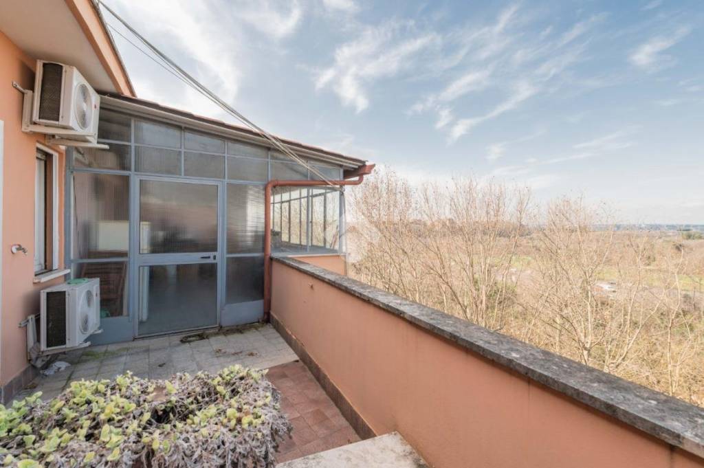 appartamento in vendita a Roma in zona Monte Sacro/Talenti