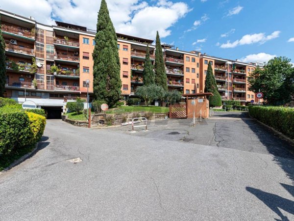 appartamento in vendita a Roma in zona Magliana Vecchia