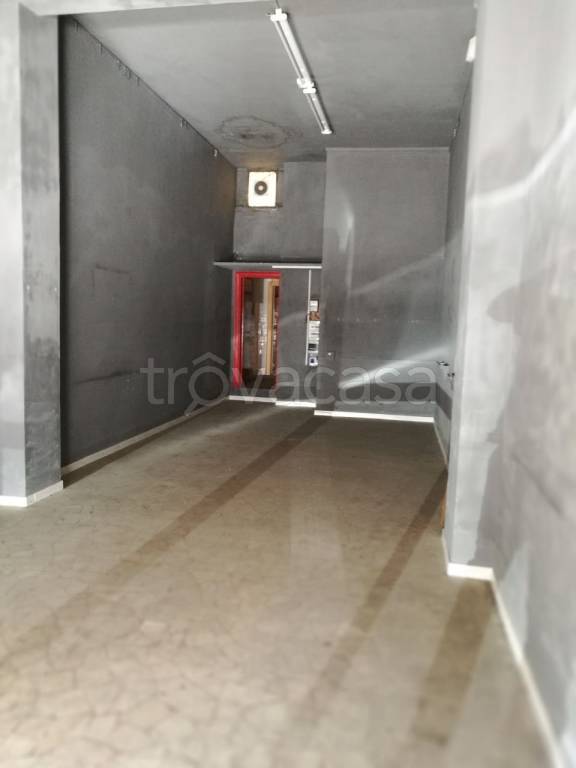 negozio in vendita a Roma in zona Prenestino-Labicano