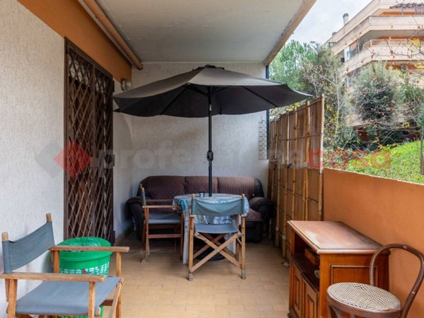 appartamento in vendita a Roma in zona Ponte di Nona