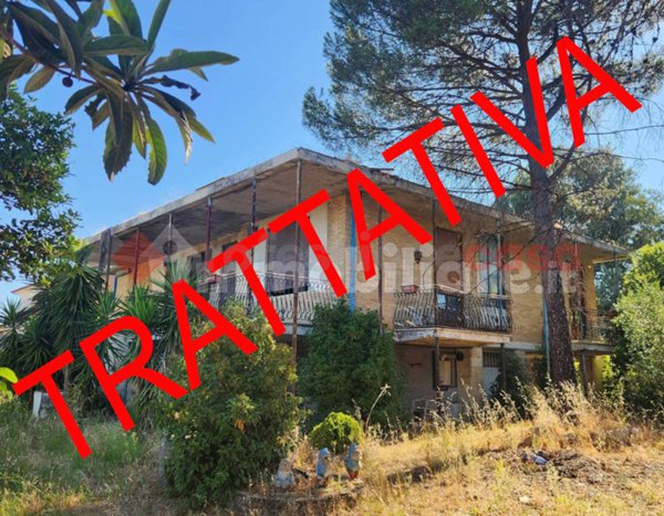casa indipendente in vendita a Roma in zona Cesano