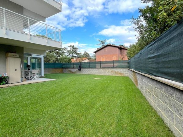 appartamento in vendita a Roma in zona Labaro