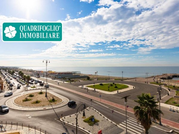 appartamento in vendita a Roma in zona Ostia