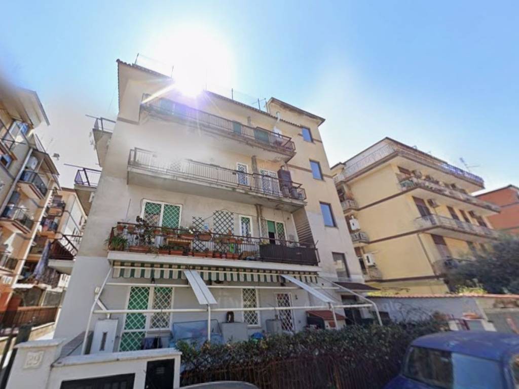 appartamento in vendita a Roma in zona Torre Angela