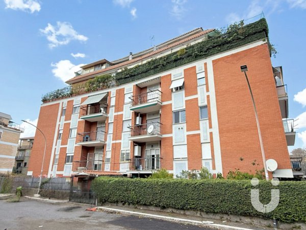 appartamento in vendita a Roma in zona Portuense