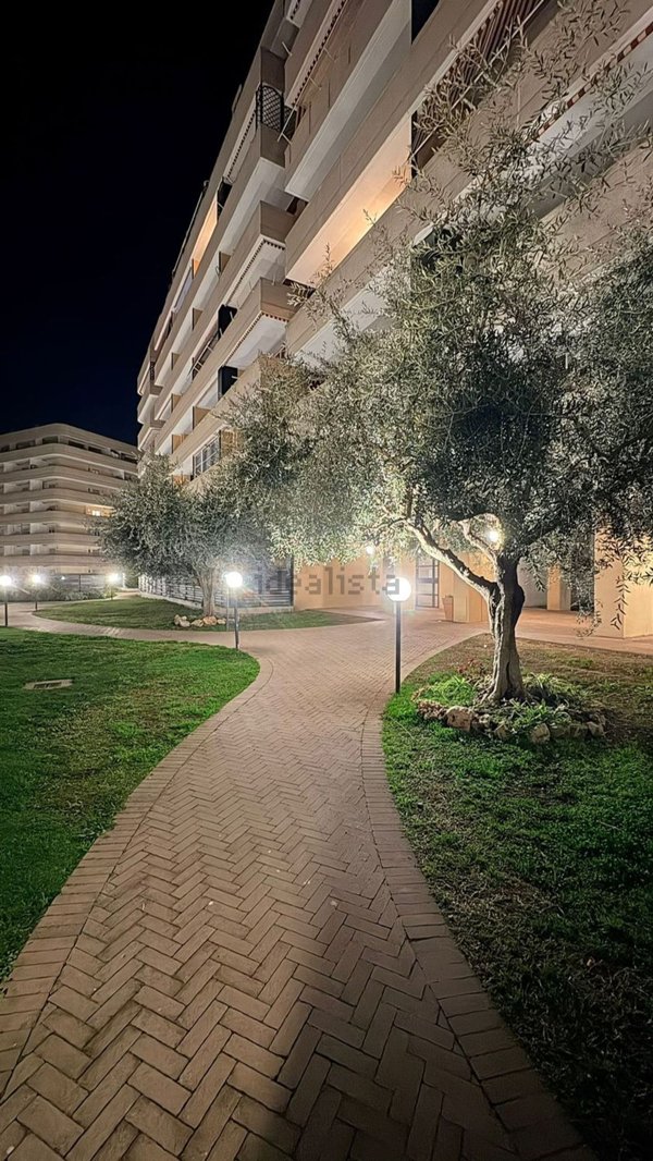 appartamento in vendita a Roma in zona Castel di Leva