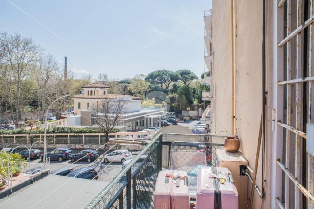appartamento in vendita a Roma in zona Gianicolense