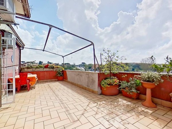 appartamento in vendita a Roma in zona Torrevecchia