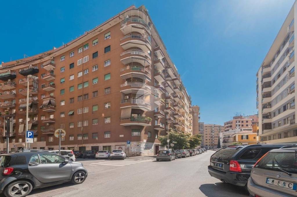 appartamento in vendita a Roma in zona Trieste