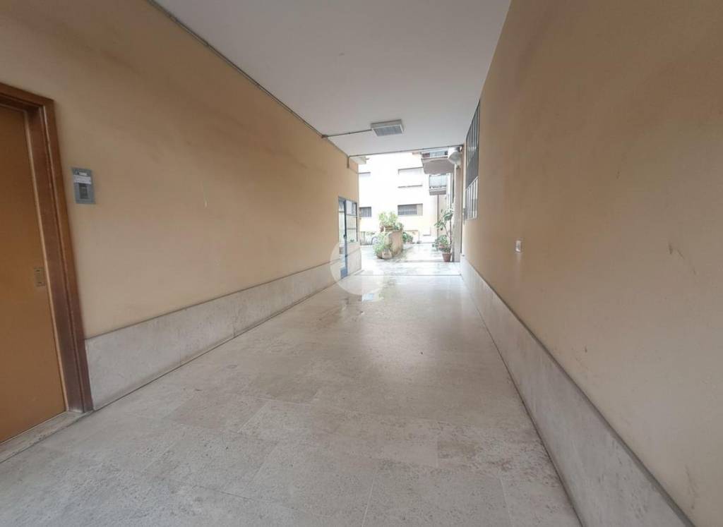 appartamento in vendita a Roma in zona Cinecittà