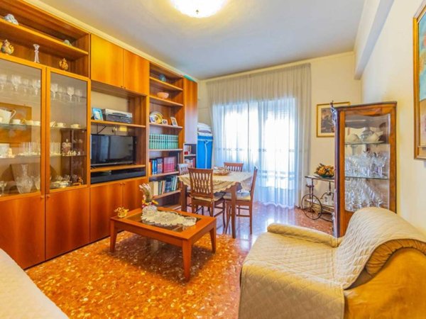 appartamento in vendita a Roma in zona Cinecittà