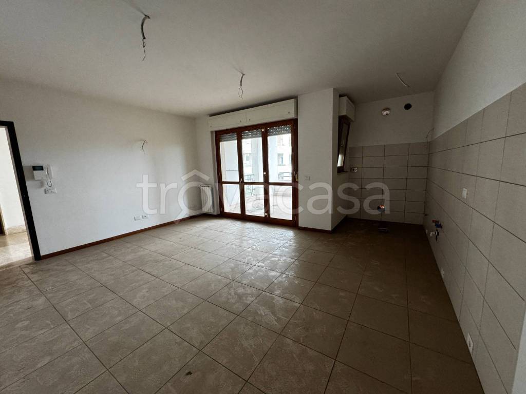 appartamento in vendita a Roma in zona Acilia