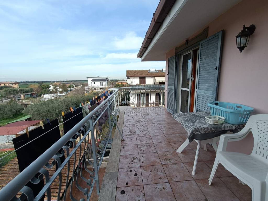 appartamento in vendita a Roma in zona Trigoria