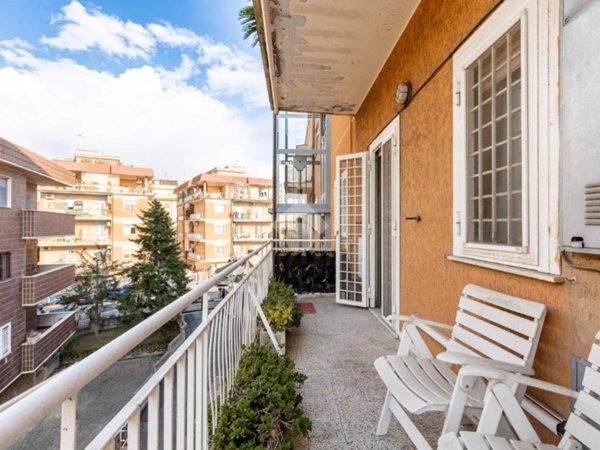 appartamento in vendita a Roma in zona Aurelio
