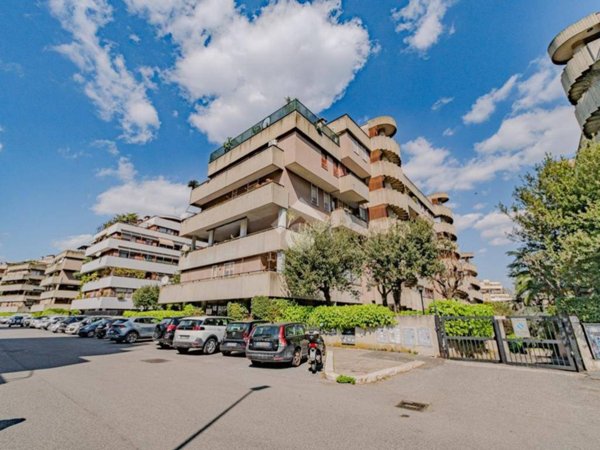 appartamento in vendita a Roma in zona EUR