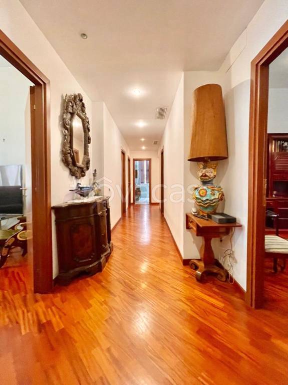 appartamento in vendita a Roma in zona Della Vittoria