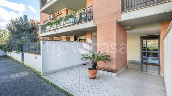 appartamento in vendita a Roma in zona Portuense