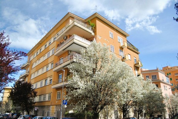 appartamento in vendita a Roma in zona Rione Prati