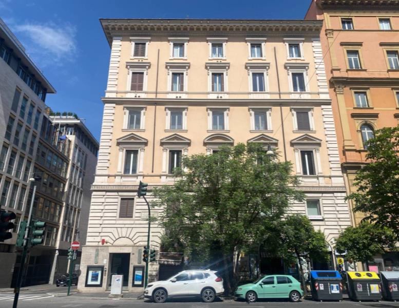 appartamento in vendita a Roma in zona Ludovisi/Sallustiano