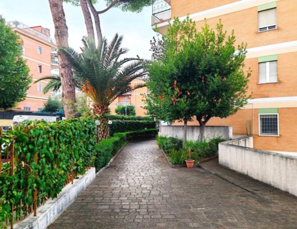 appartamento in vendita a Roma