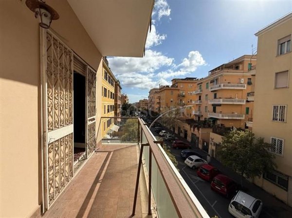 appartamento in vendita a Roma in zona Gianicolense