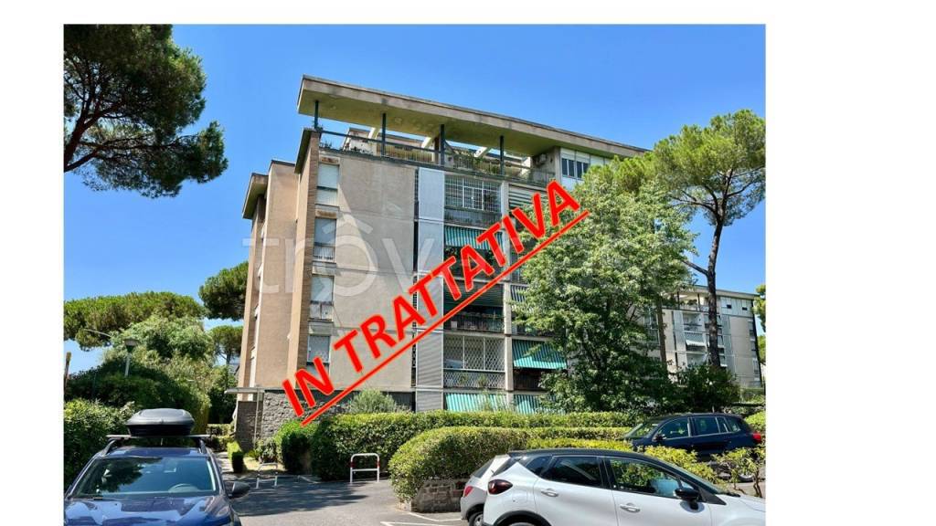 appartamento in vendita a Roma in zona EUR