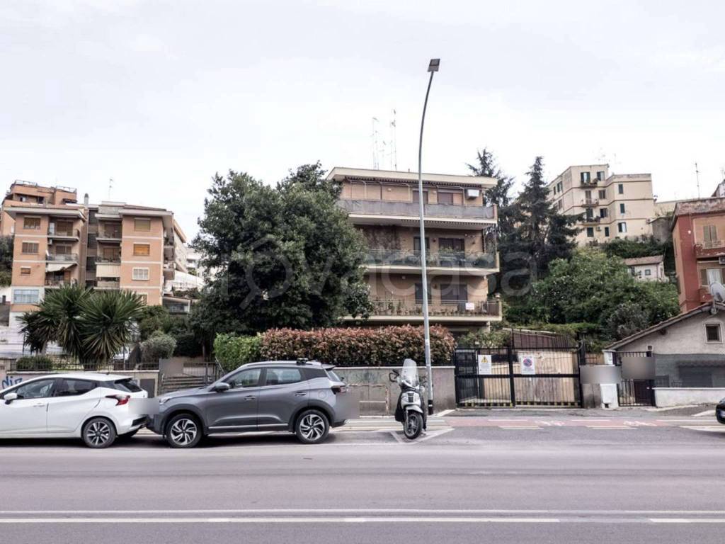 appartamento in vendita a Roma in zona Primavalle