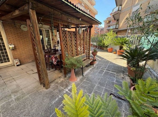 appartamento in vendita a Roma in zona Collatino