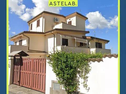 appartamento in vendita a Roma in zona Massimina/Casal Lumbroso