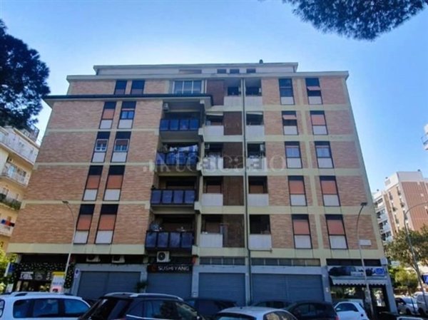 appartamento in vendita a Roma in zona Ardeatino