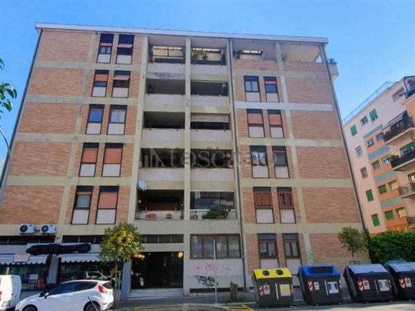 appartamento in vendita a Roma in zona Ardeatino