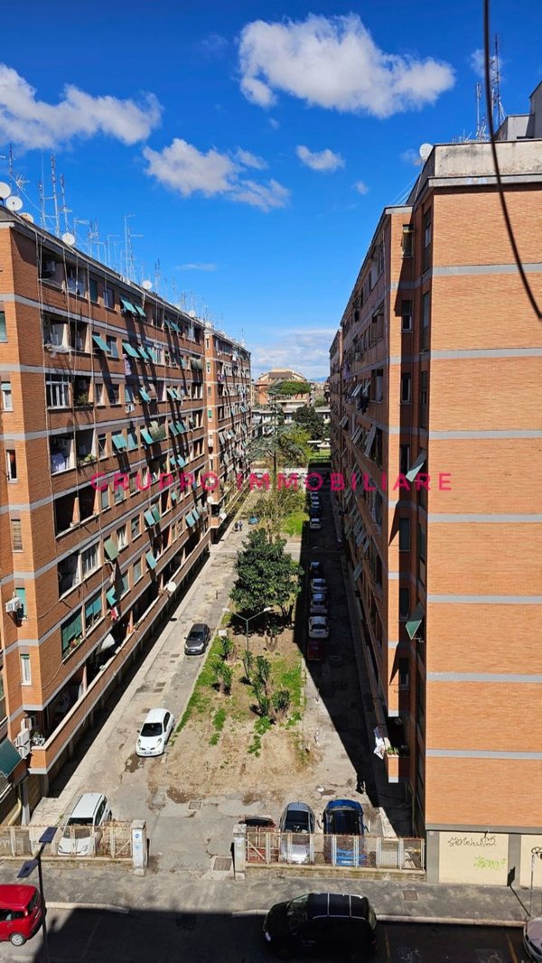appartamento in vendita a Roma in zona Portuense