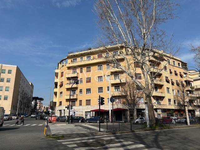 appartamento in vendita a Roma in zona Trionfale
