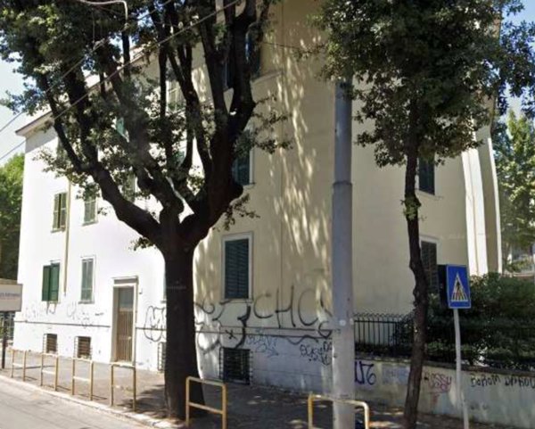 appartamento in vendita a Roma in zona Monte Sacro/Talenti