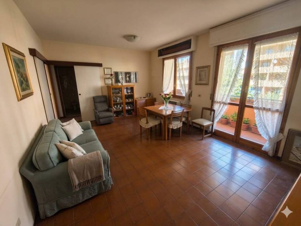 appartamento in vendita a Roma in zona Giuliano Dalmata