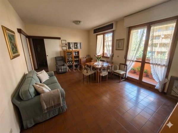 appartamento in vendita a Roma in zona Ardeatino